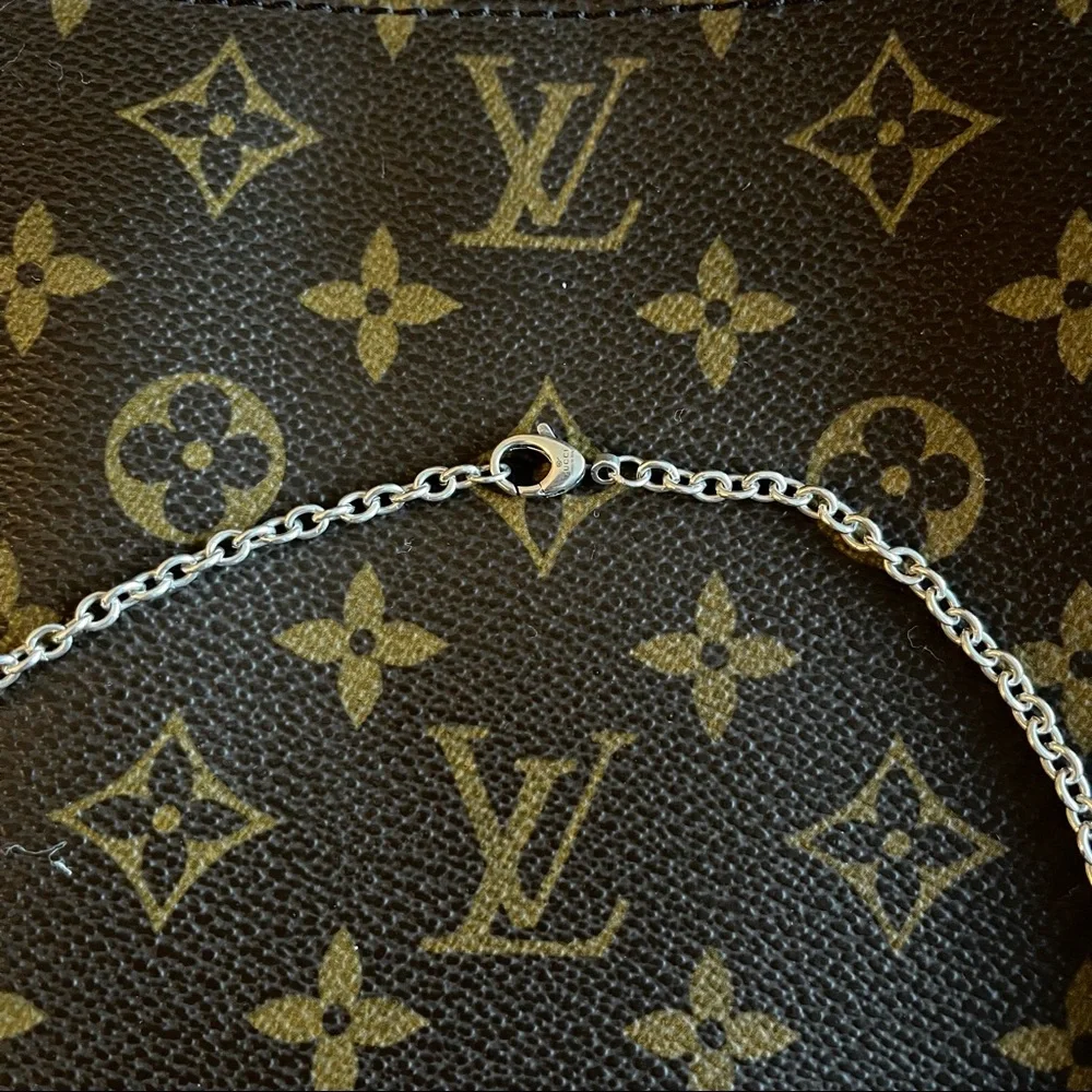 Gucci 925 Sterling Silver “GG” Logo Pendant Interlocking Chain Necklace - Picture 7 of 12